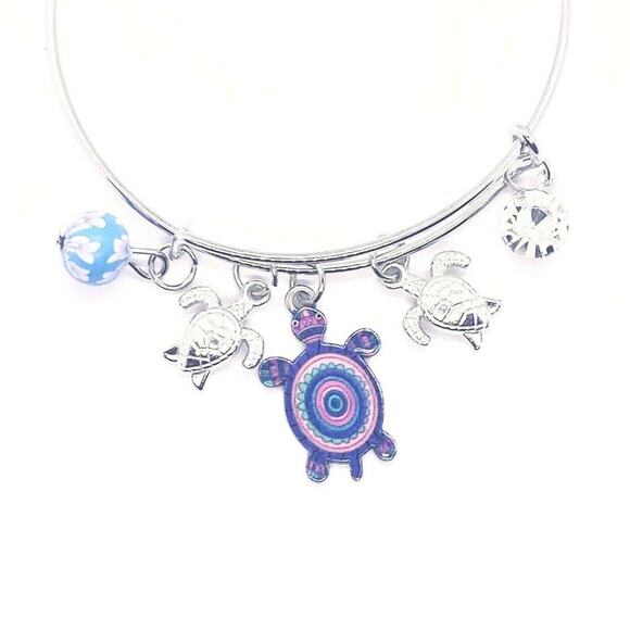 Beaded Sea Turtle Charm Colorful Bangle Bracelet - Picture 2 of 5